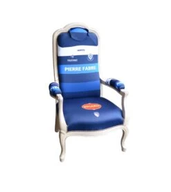 Fauteuil Voltaire Maillot De Rugby Ou Autre Sport -Mobilier Chic Magasin fauteuil voltaire maillot de rugby ou autre sport 4