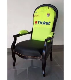 Fauteuil Voltaire Maillot De Rugby Ou Autre Sport -Mobilier Chic Magasin fauteuil voltaire maillot de rugby ou autre sport 7